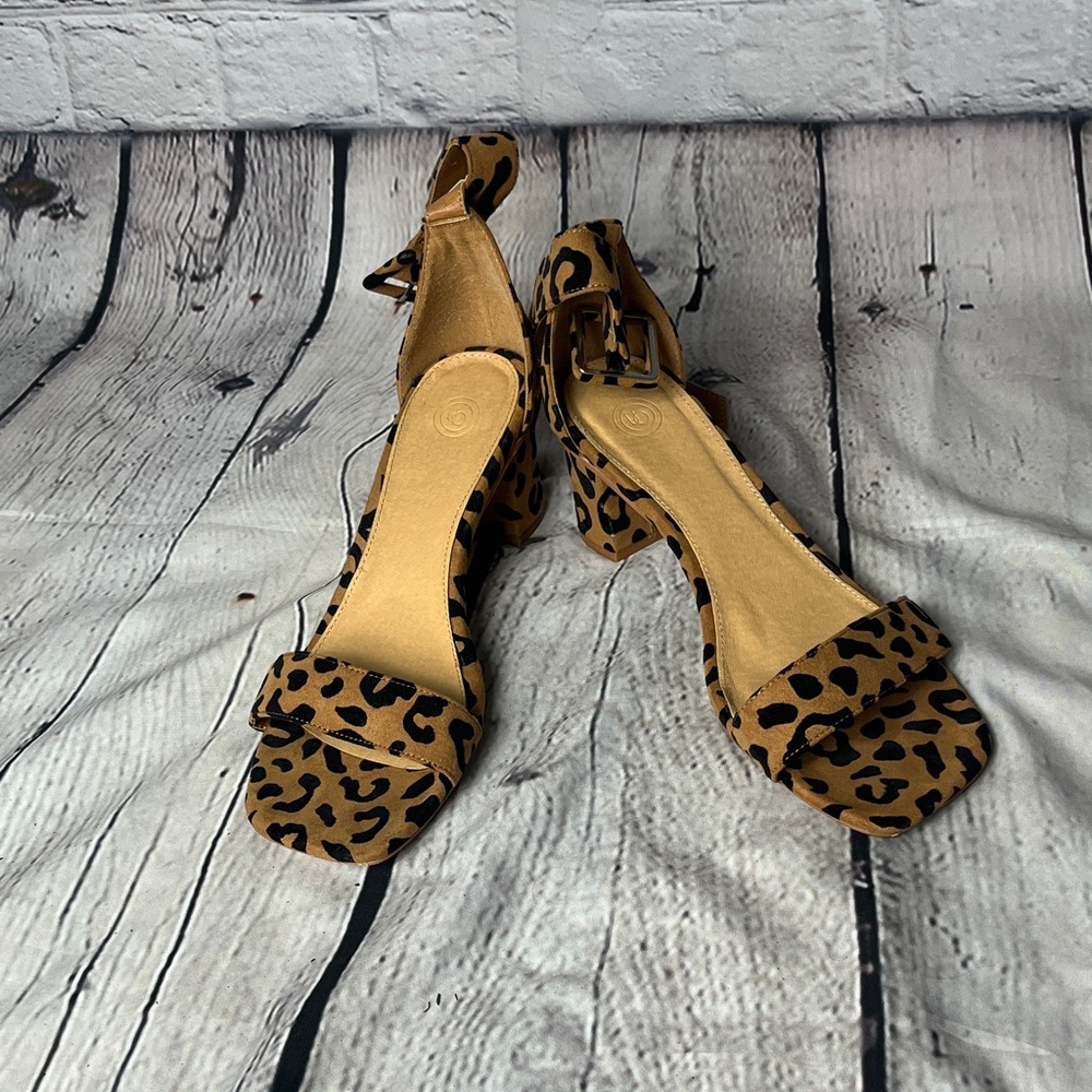 FREE with Purchase Urban Outfitters Tan Leopard Heels
